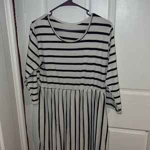 Womens striped dress in XL